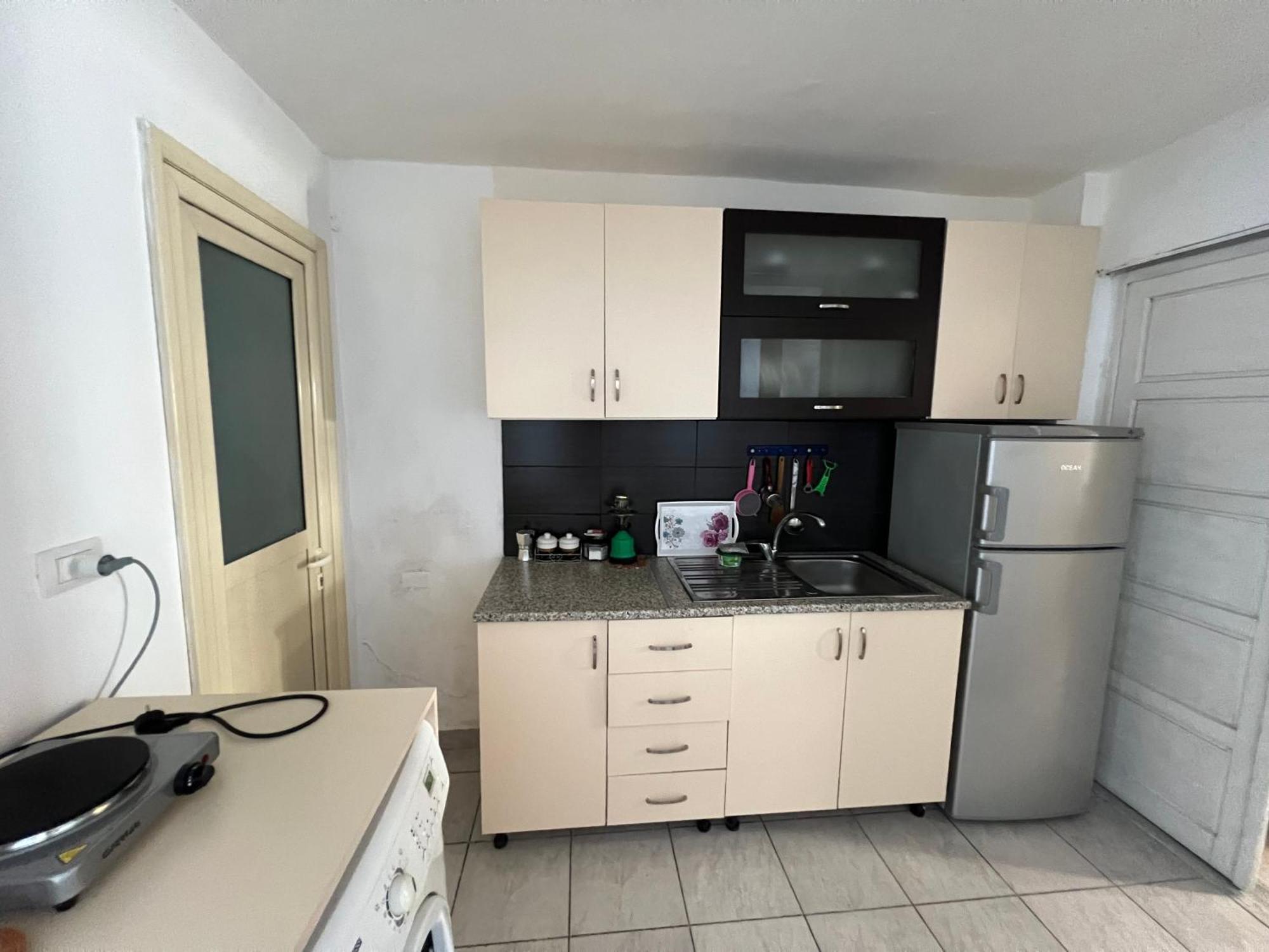 Rafaela Apartament Lungomare Vlorë Esterno foto
